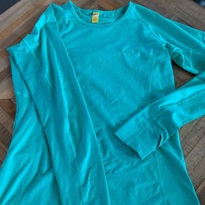 Lole long sleeved workout top